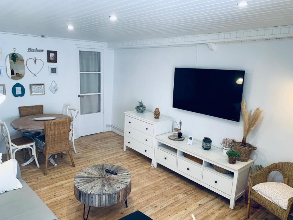 Apartamento Con Encanto Tipico Cereta Centro Puigcerdà Eksteriør bilde